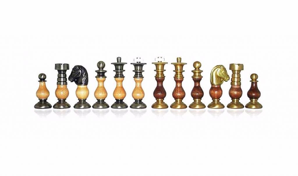 Schachensemble « Französischer Stil III » Schachbrett aus Ulmen und Bruyèreholz & Schachfiguren