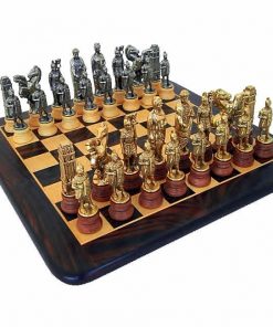Schachensemble "Cäsar" Abgerundetes Schachbrett aus Rosenholz und Ahorn Matt & Schachset aus Holz und Metall