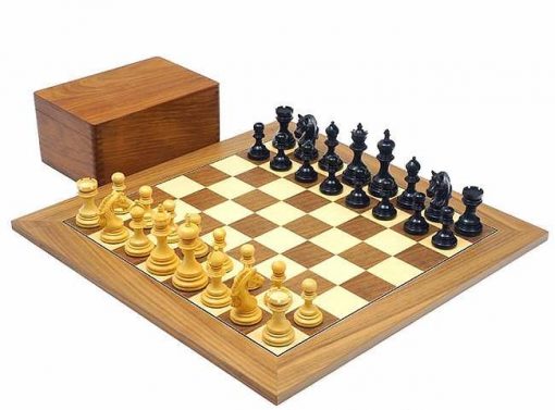 Schachensemble "Garvi" Schachbrett aus Ahorn- und Nussbaumholz