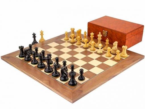 Schachensemble "Highgrove" Schachbrett aus Ahorn- und Nussbaumholz