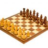Schachensemble "Knight Academy" Schachbrett aus Nussbaum- und Ahornholz & Schachfiguren aus Rosenholz