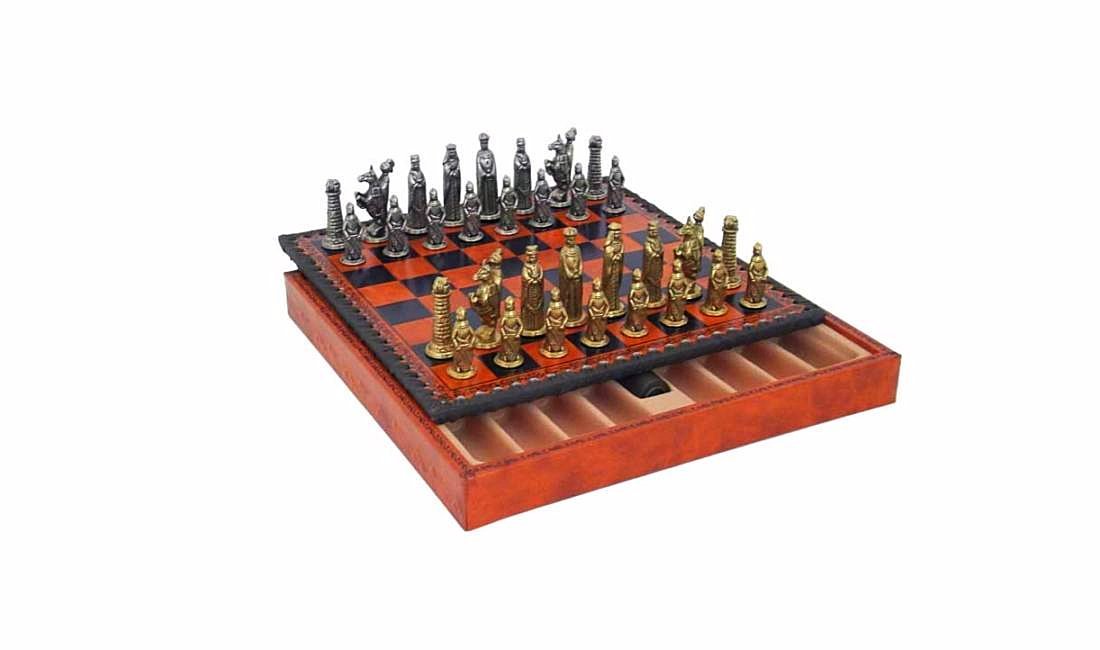 wendbares Spielbrett für Dame und Schach mit Metallfüßen (47x47cm) von  Authentic Models - erkmann