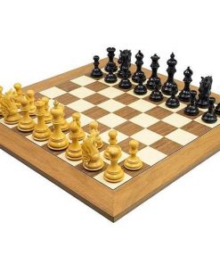 Schachensemble "Reiter" Schachbrett aus Nussbaum und Ahorn & Schachfiguren aus Ebenholz