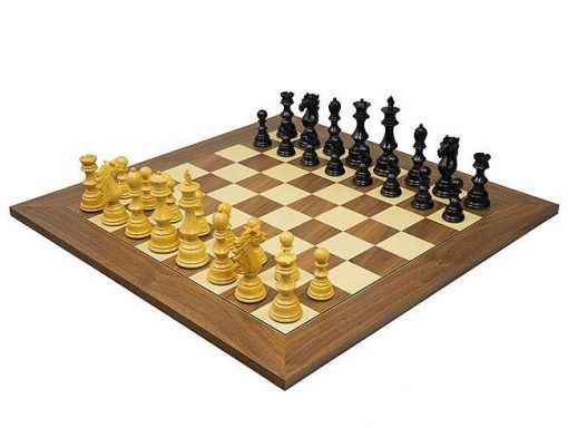 Schachensemble "Sun Tzu" Schachbrett aus Nussbaum- und Ahornholz & Schachfiguren aus Holz Ebenholz und Elfenbein